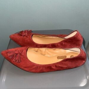 J.Crew Burgundy Suede Pointed Toe Tassel Stretch flats size 8